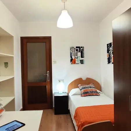 Apartamento De 3 Habitaciones En A Coruna Apartment